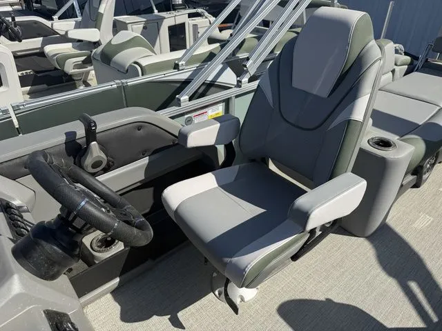 Slide: The Image of Interior of 2026 Tahoe LTZ - 23 FT Quad Lounger Shift boat. - 8