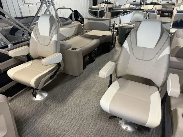 Slide: The Image of Interior of 2026 Tahoe LTZ - 23 FT Quad Lounger Shift boat. - 8