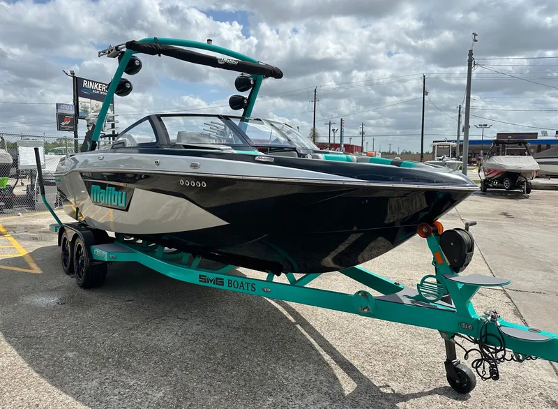 Slide: The Image of 2022 Malibu Wakesetter 23 LSV on trailer outdoors. - 3