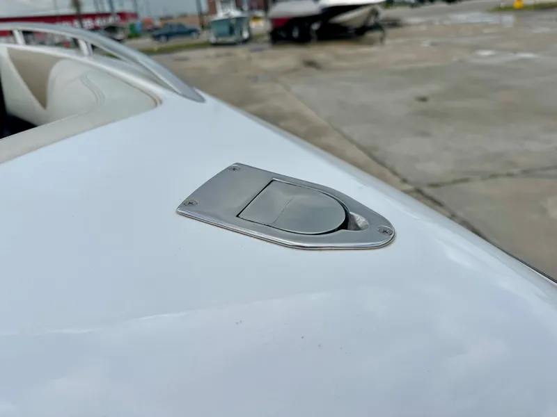 Slide: The Image of Close-up of a 2005 Malibu Sunscape 23 LSV boat deck detail. - 9