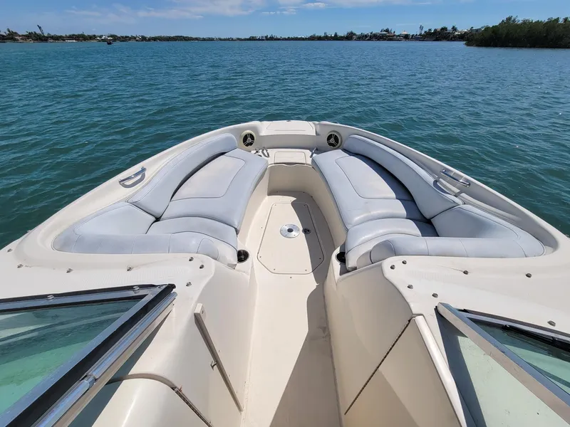 Slide: The Image of Sea Ray Sundeck 2006 - 4