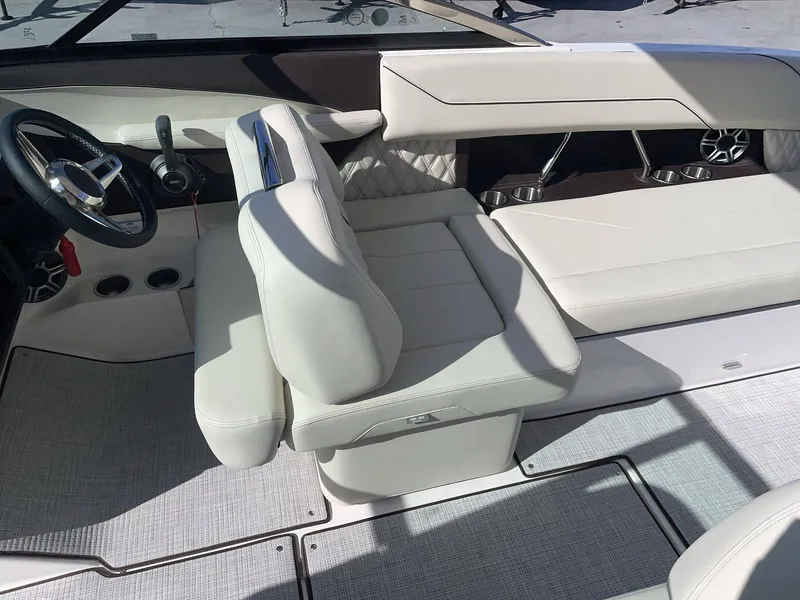 Slide: The Image of Regal LS6 2026 - 29