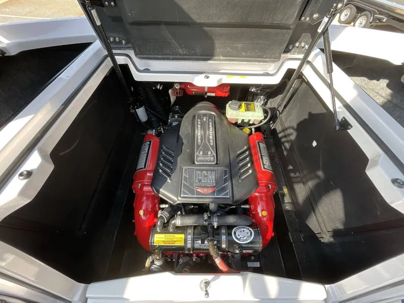 Slide: The Image of Nautique G23 2015 - 21