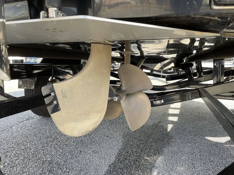 Slide: The Image of Nautique G23 2015 - 25