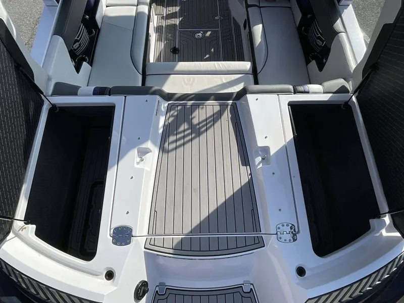 Slide: The Image of Nautique G23 2015 - 5