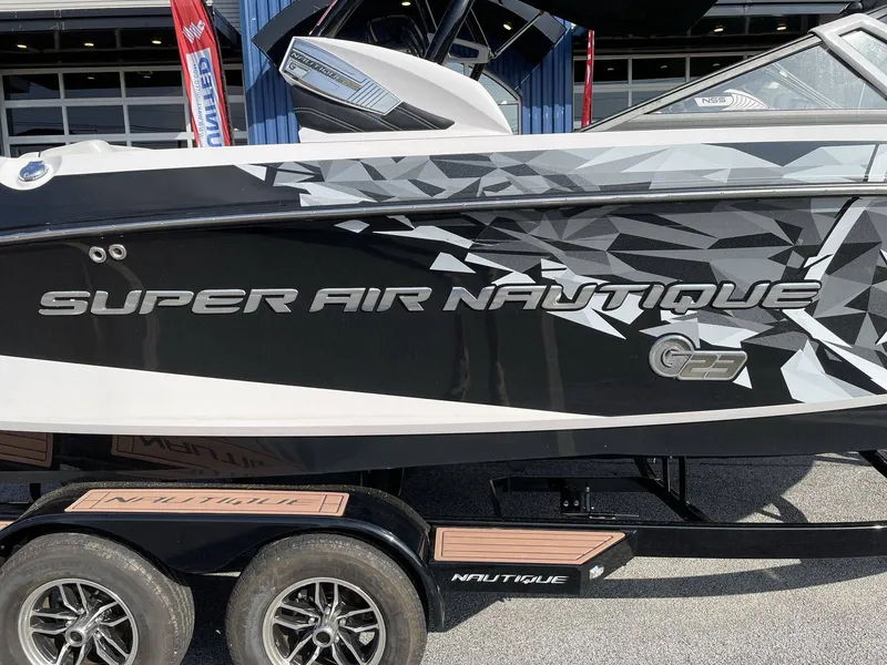 Slide: The Image of Nautique G23 2015 - 7