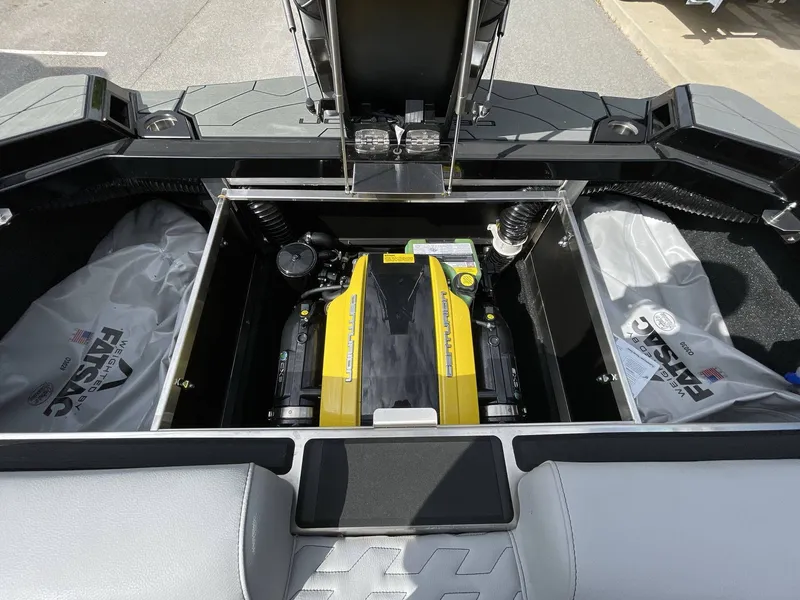 Slide: The Image of Cenutrion Ri 245 2026 - 15