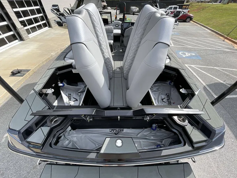 Slide: The Image of Cenutrion Ri 245 2026 - 19