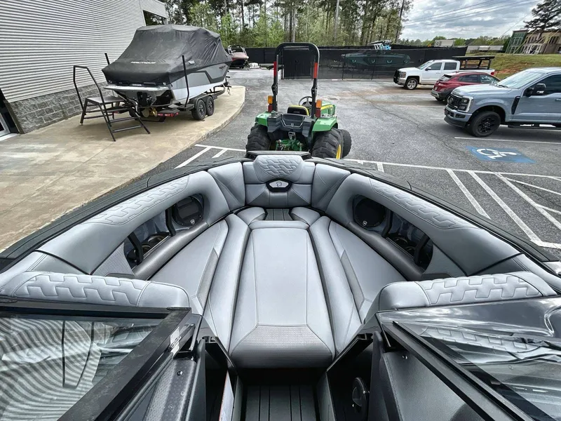 Slide: The Image of Cenutrion Ri 245 2026 - 27