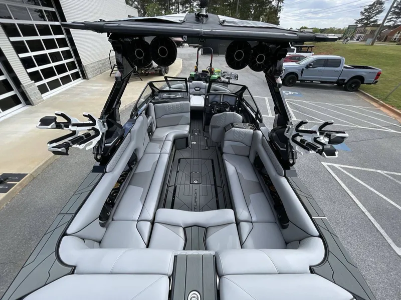 Slide: The Image of Cenutrion Ri 245 2026 - 8