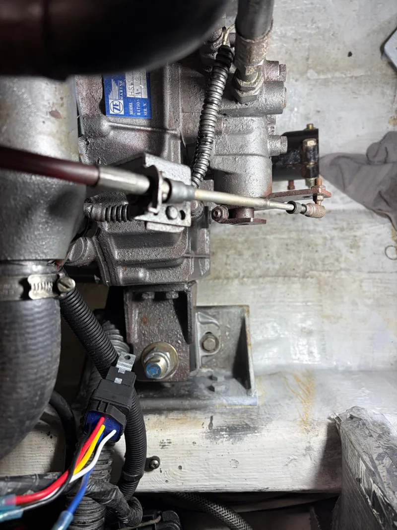 Slide: The Image of Albin 28 Tournament Express 2000 - 20