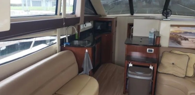 Slide: The Image of Interior of a 2008 Meridian 341 Sedan yacht with modern amenities. - 12