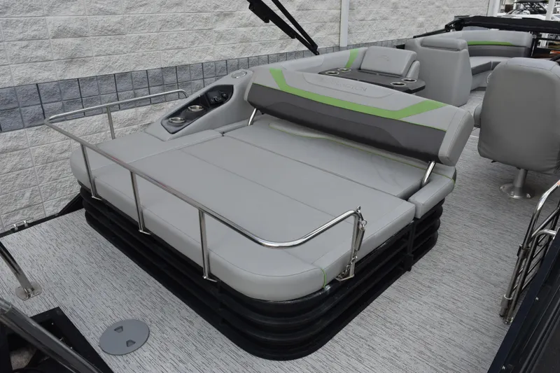 Slide: The Image of 2021 Bennington 24 SSBX pontoon boat with luxurious seating and modern design. - 6