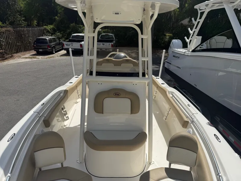 Slide: The Image of Interior view of a 2018 Key West 219 FS boat at the dock. - 11