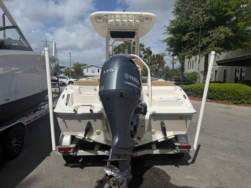 Slide: The Image of 2018 Key West 219 FS boat with Yamaha 175 engine. - 9