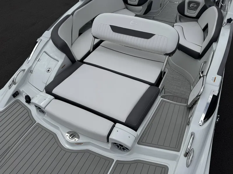 Slide: The Image of Crownline Boats 298 SS 2026 - 23