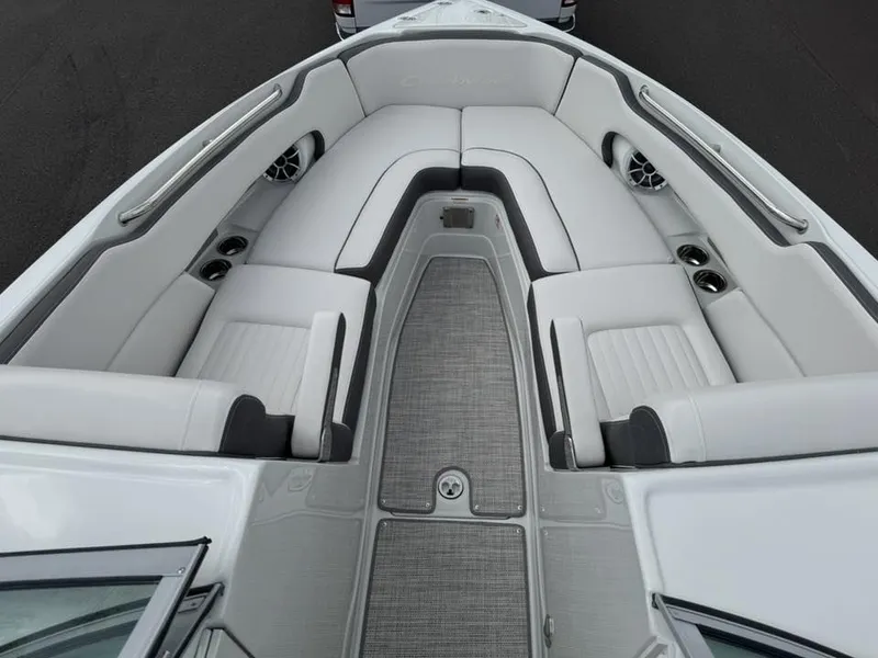 Slide: The Image of Crownline Boats 298 SS 2026 - 29