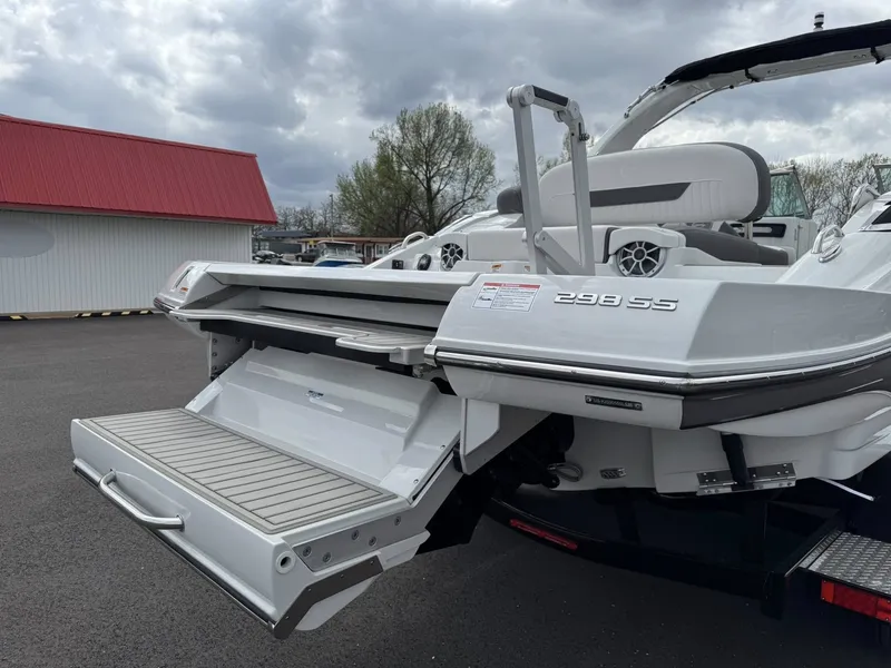 Slide: The Image of Crownline Boats 298 SS 2026 - 4