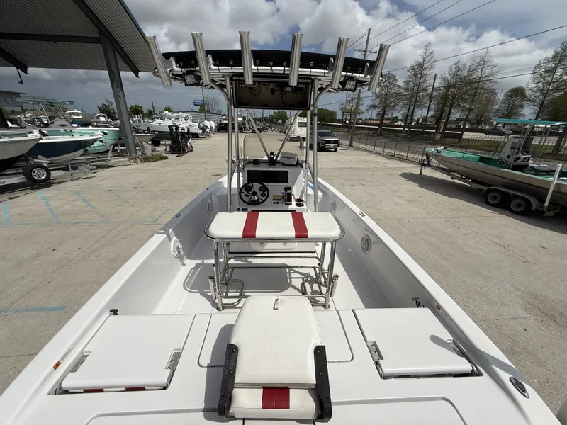 Slide: The Image of Champion 22 Bay Champ 2005 - 12