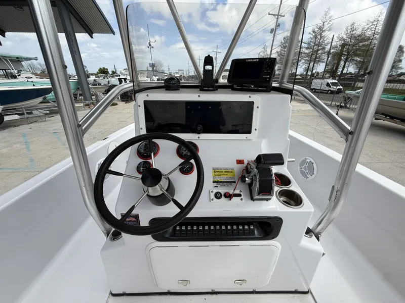 Slide: The Image of Champion 22 Bay Champ 2005 - 15