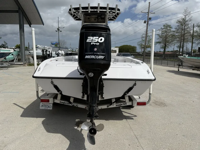 Slide: The Image of Champion 22 Bay Champ 2005 - 3