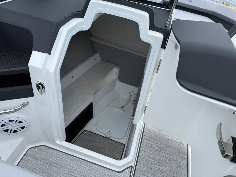 Slide: The Image of Cobalt R6 2026 - 8