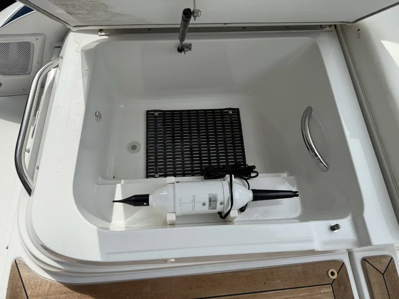 Slide: The Image of Storage compartment in 2006 Cobalt 263 boat. - 20