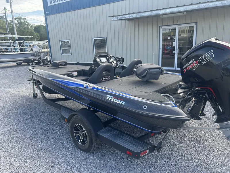 Slide: The Image of 2020 Triton 179 TrX boat with Mercury Pro XS engine. - 7