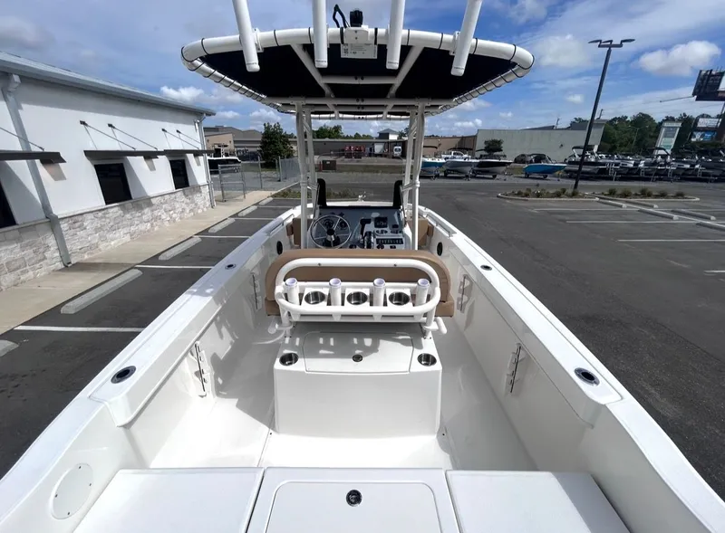 Slide: The Image of Bayliner Trophy 22CC 2026 - 15