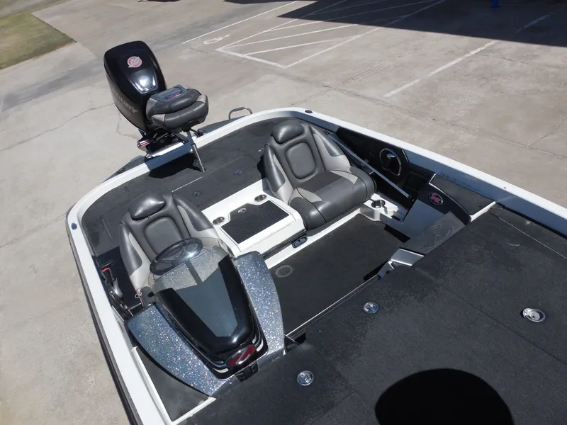 Slide: The Image of Ranger Z519 2018 - 14