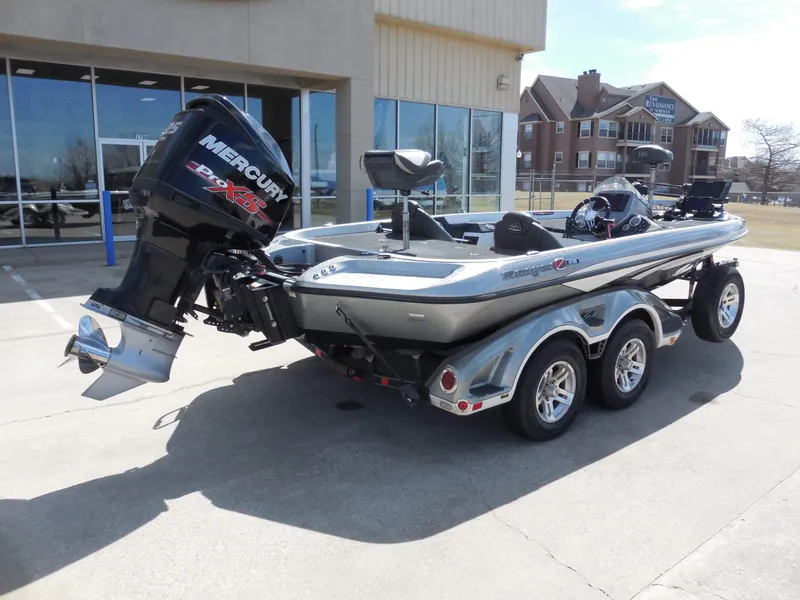 Slide: The Image of Ranger Z519 2018 - 3