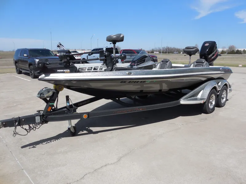 Slide: The Image of Ranger Z519 2018 - 7