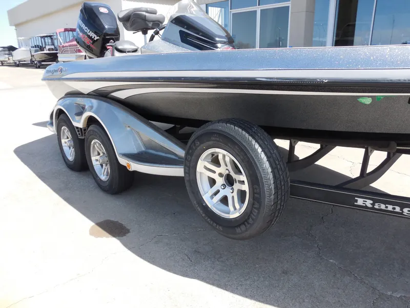 Slide: The Image of Ranger Z519 2018 - 9