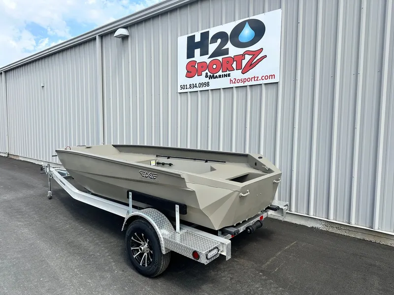 Slide: The Image of Edge Boats 1553 2026 - 3