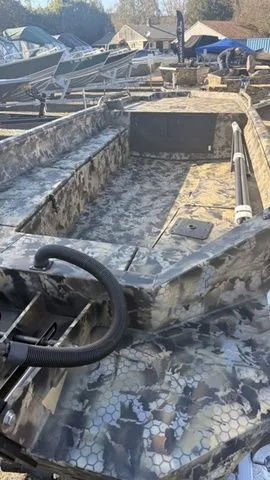 Slide: The Image of Excel Viper F4 1751 2026 - 14