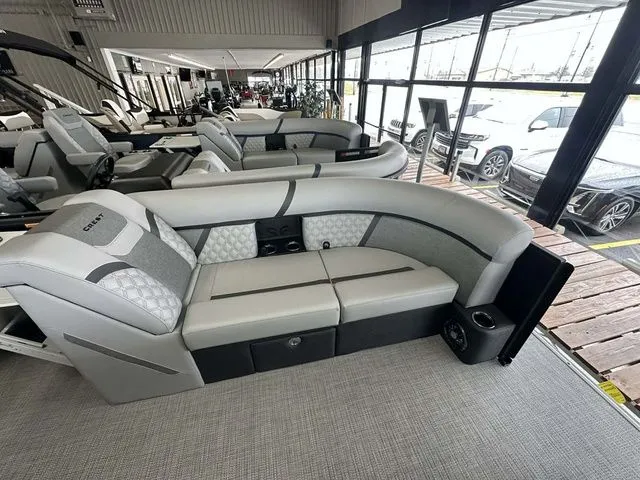 Slide: The Image of Crest Conquest 230 SLSC 2026 - 3