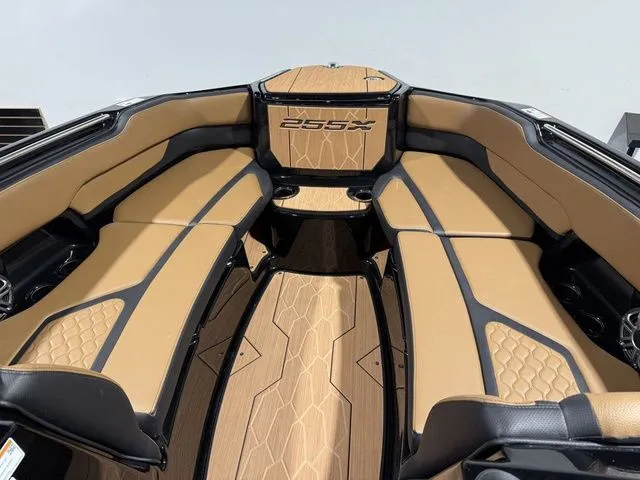 Slide: The Image of Yamaha 255XD 2026 - 27