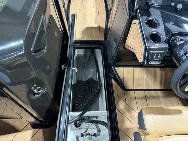 Slide: The Image of Yamaha 255XD 2026 - 26