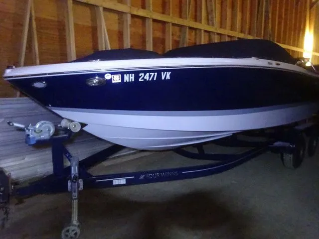 The Image of Four Winns H230 2015 - 1