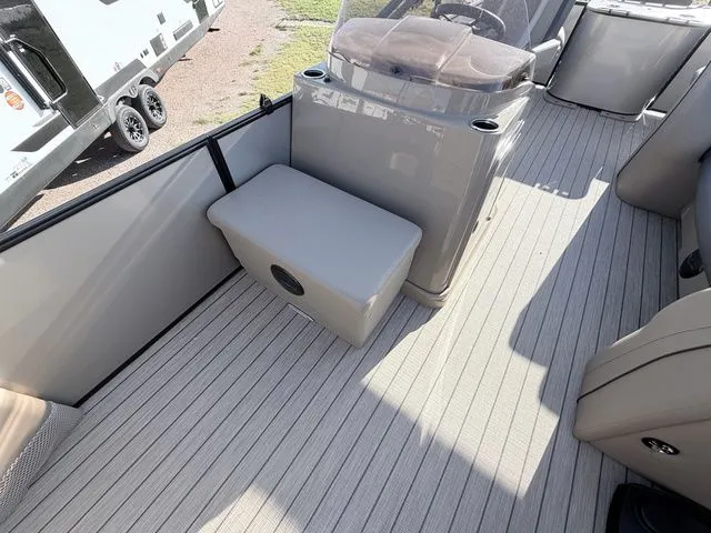 Slide: The Image of Starcraft EXS 3 FD4 2026 - 10