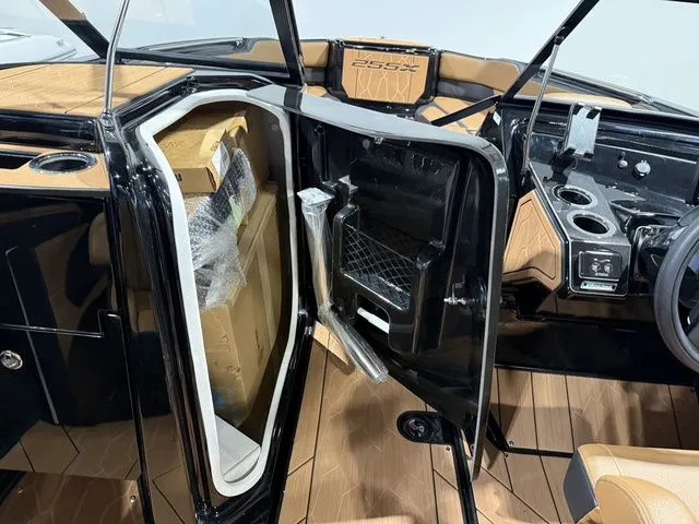 Slide: The Image of Yamaha 255XD 2026 - 25