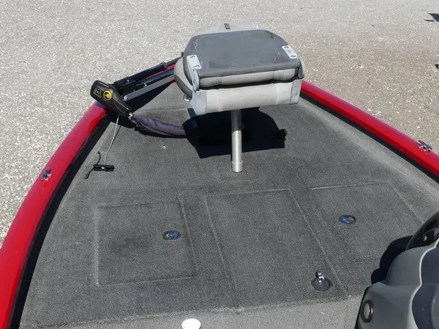 Slide: The Image of Tracker Pro Team 175 TF 2015 - 12