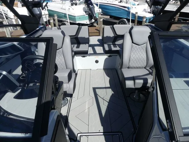 Slide: The Image of Yamaha 222XD 2024 - 12