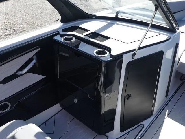 Slide: The Image of Yamaha 222XD 2024 - 13