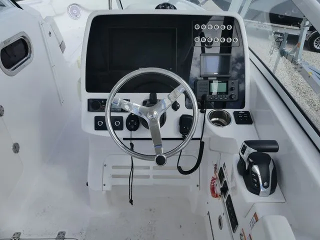 Slide: The Image of Edgewater 248CX Crossover 2023 - 11