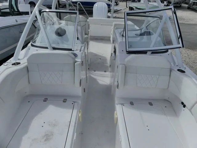 Slide: The Image of Edgewater 248CX Crossover 2023 - 16