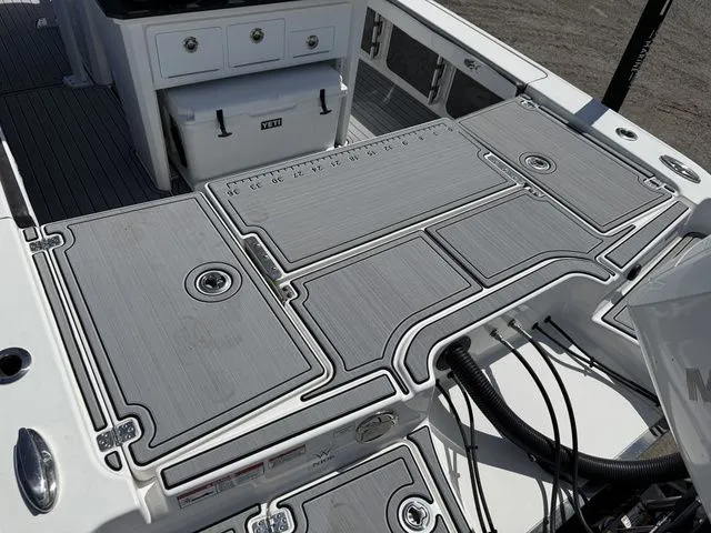 Slide: The Image of Crevalle Hybrid Crossover 26 HCO 2024 - 7