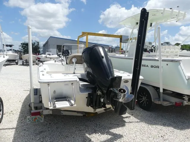 Slide: The Image of Sea Pro 172 2017 - 3