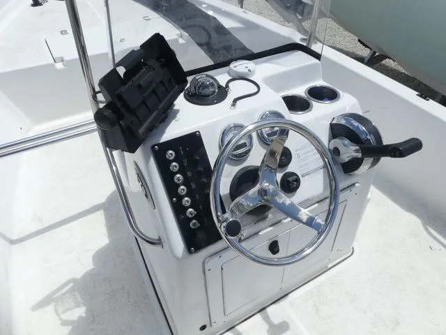 Slide: The Image of Sea Pro 172 2017 - 7