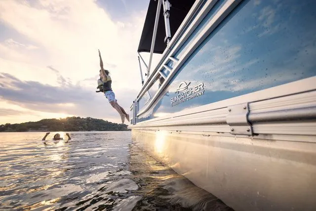 Slide: The Image of SunCatcher Select 20C 2026 - 8